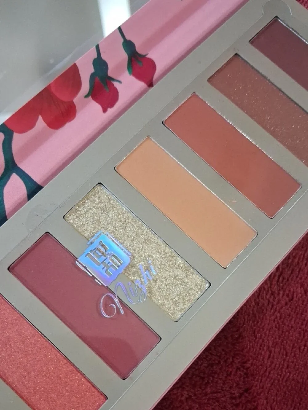 Peach Blossom Eye Shadow Palette — Pink & Gold Shades